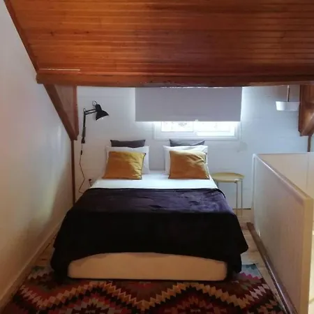 Charming Small Loft In Alfama Near Castelo S Jorge شقة Lisboa