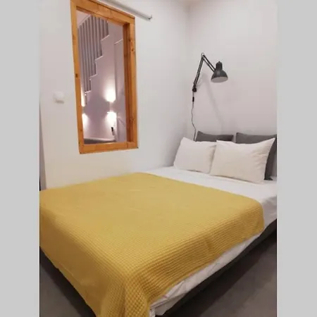 Charming Small Loft In Alfama Near Castelo S Jorge Apartamento